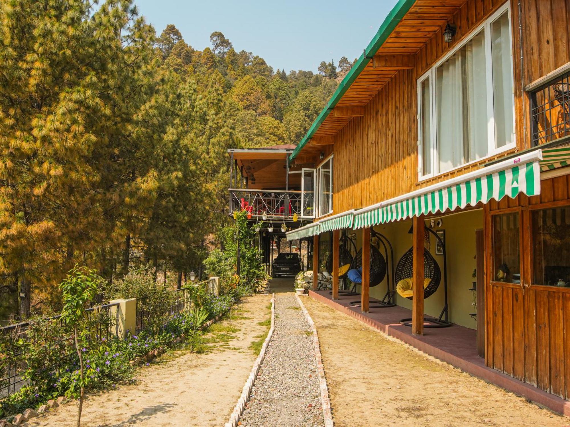 Thehimalayanliving Whistling Pines Hotel มุกเตชวาร์ ภายนอก รูปภาพ