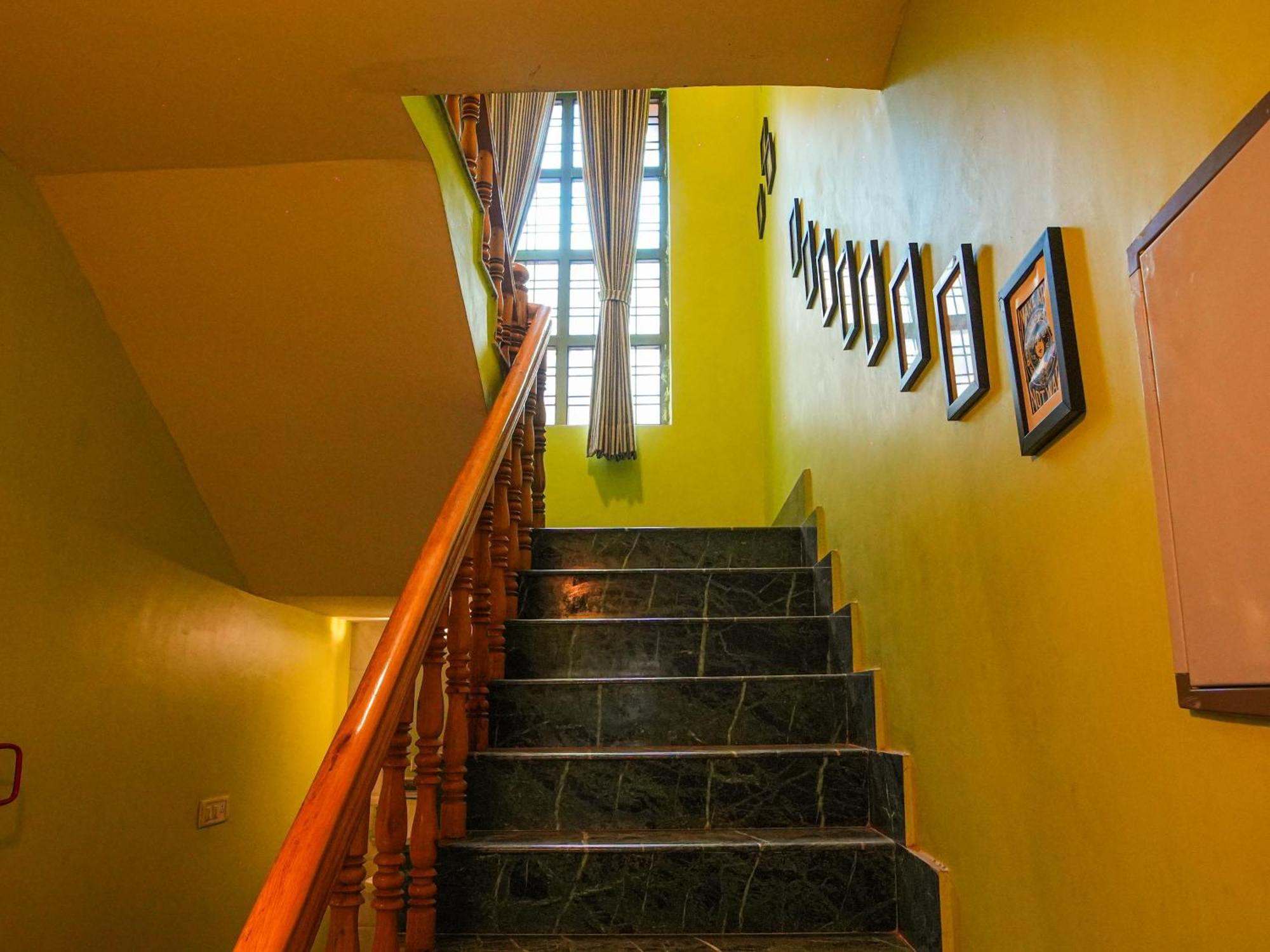 Thehimalayanliving Whistling Pines Hotel มุกเตชวาร์ ภายนอก รูปภาพ