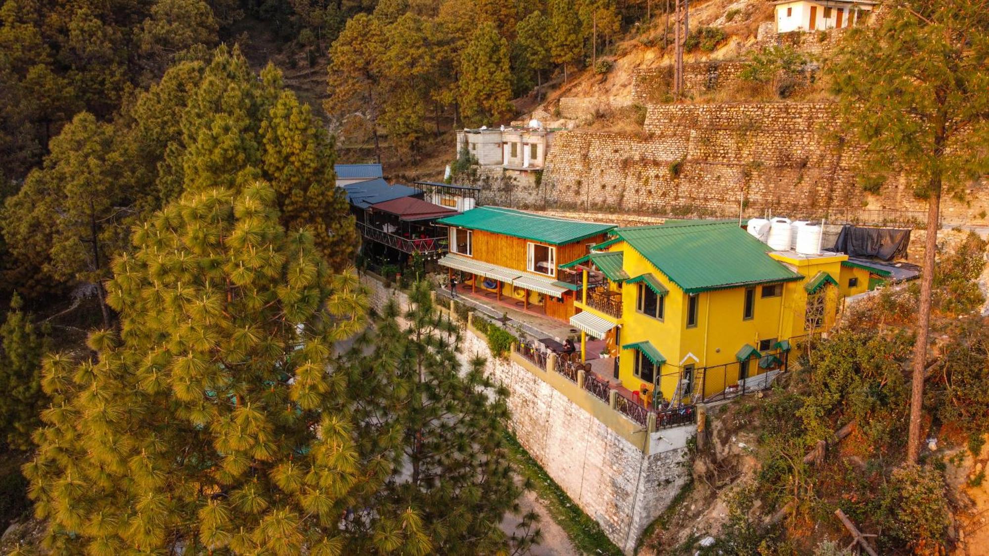 Thehimalayanliving Whistling Pines Hotel มุกเตชวาร์ ภายนอก รูปภาพ