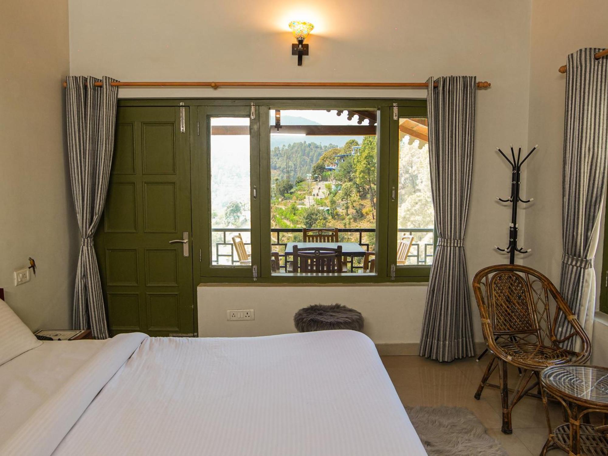 Thehimalayanliving Whistling Pines Hotel มุกเตชวาร์ ภายนอก รูปภาพ