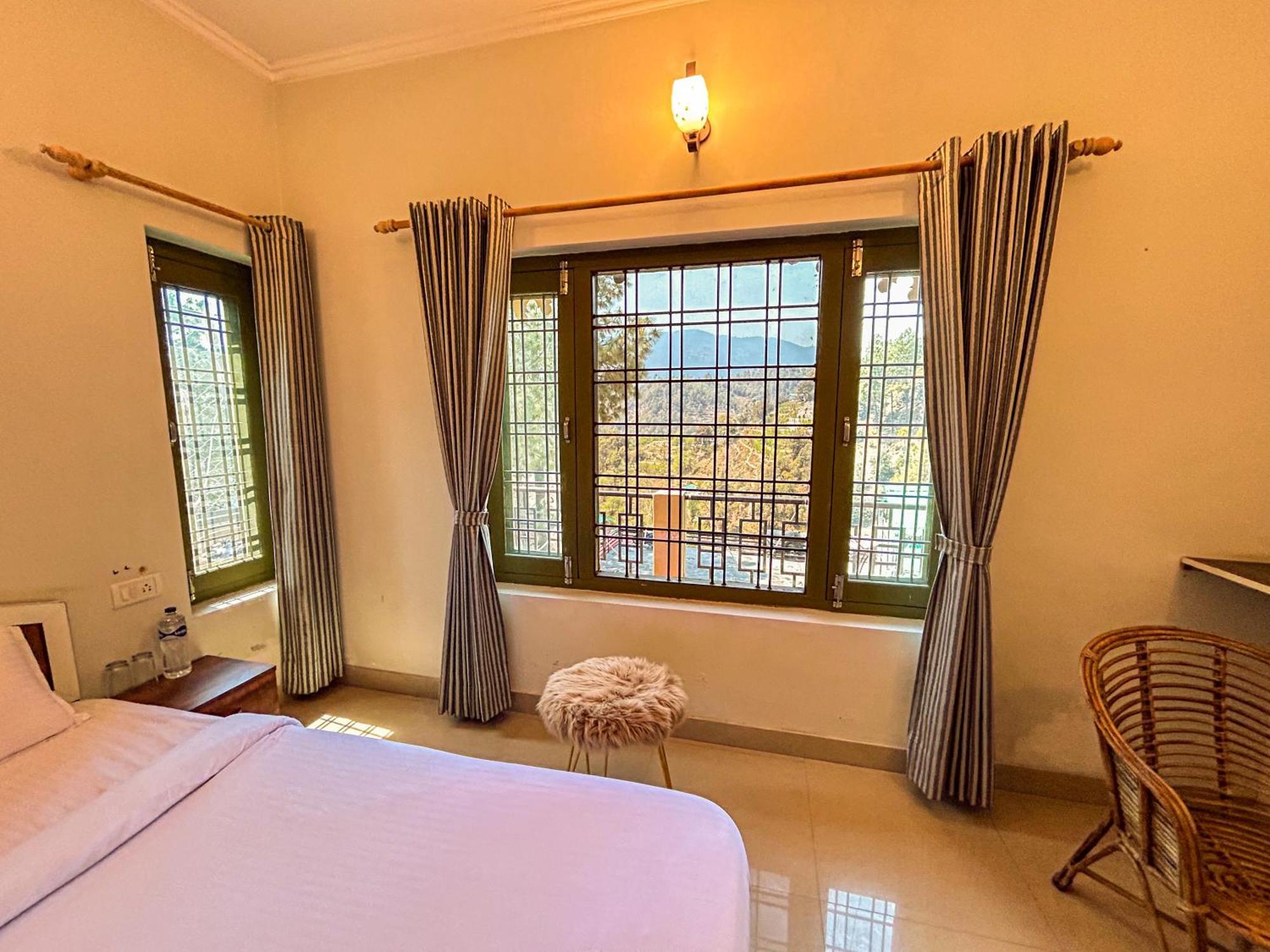 Thehimalayanliving Whistling Pines Hotel มุกเตชวาร์ ภายนอก รูปภาพ