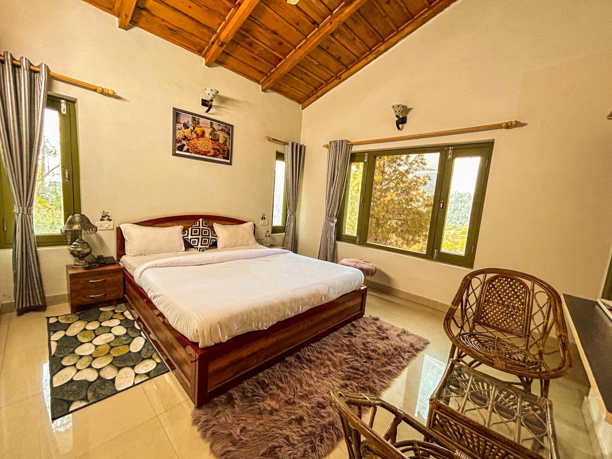 Thehimalayanliving Whistling Pines Hotel มุกเตชวาร์ ภายนอก รูปภาพ
