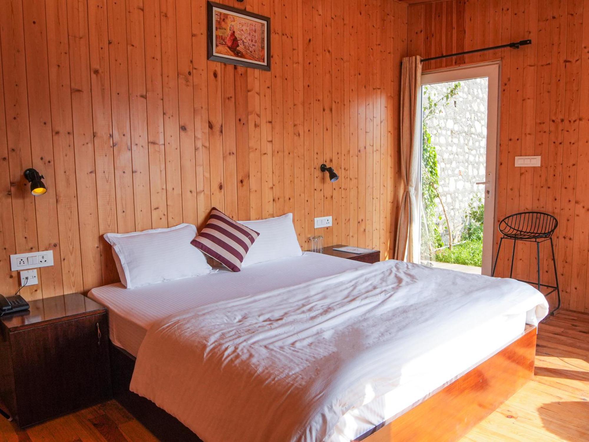 Thehimalayanliving Whistling Pines Hotel มุกเตชวาร์ ภายนอก รูปภาพ