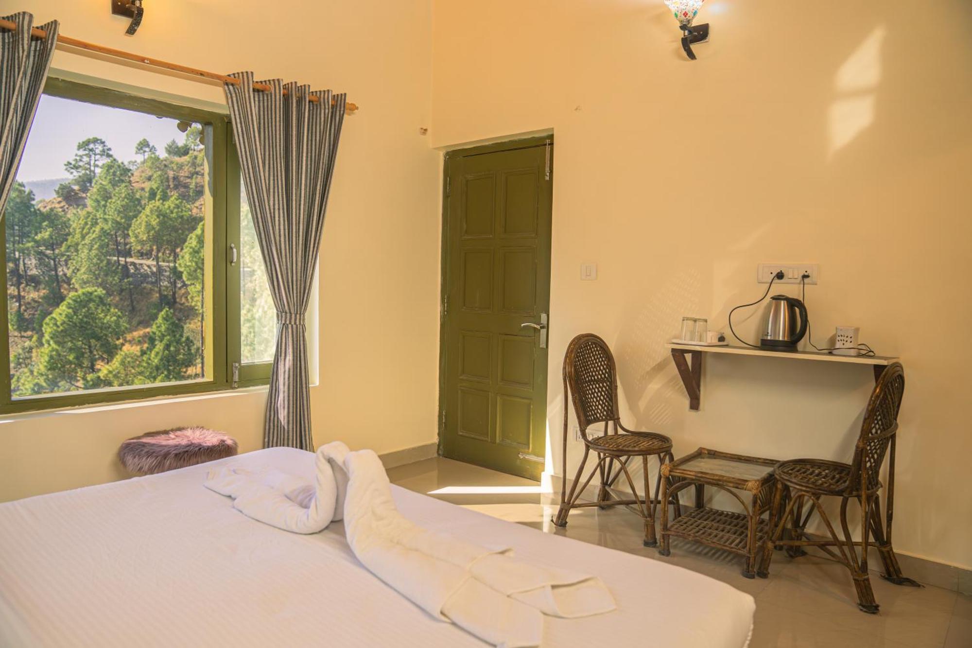 Thehimalayanliving Whistling Pines Hotel มุกเตชวาร์ ภายนอก รูปภาพ